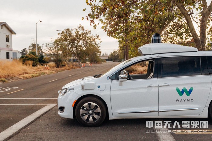 加州大學伯克利分校AI專家詹景堯：無人駕駛處于戰國時代