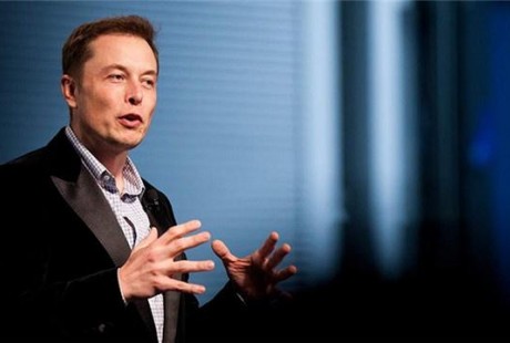 馬斯克:今年實現無人駕駛