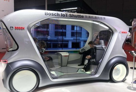 博世無人駕駛電動巴士概念車IoT Shuttle亮相!