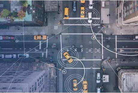 汽車界大咖集體亮相重慶，瞭望未來汽車出行：5G將真正實現自動駕駛