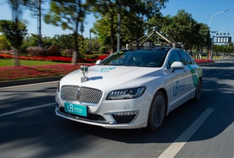 5G護航無人駕駛，未來乘客還能玩VR游戲！