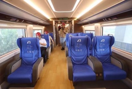 無人駕駛、自動喚醒…新機場線“白鯨號”都有哪些高科技？