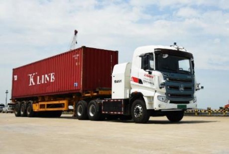 助力智慧港口建設(shè) 三一國際無人電動集卡完成首測