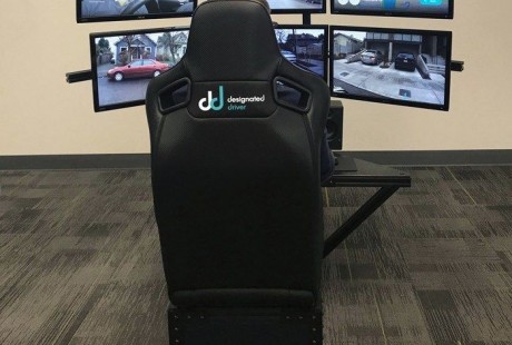 無人駕駛汽車的新“戰(zhàn)場(chǎng)”:遙控車來了