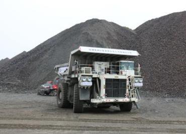 國際首個在用礦卡無人駕駛運輸系統(tǒng)在內(nèi)蒙古研發(fā)成功