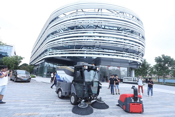 高仙發(fā)布第二代無人駕駛環(huán)衛(wèi)車 最大限度減少人工干預(yù)程度