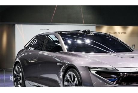 中國(guó)人打造的無(wú)人駕駛豪車!寶馬設(shè)計(jì)師操刀,配49寸大屏內(nèi)飾