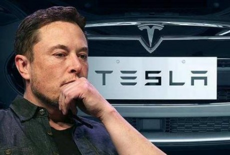 馬斯克談“全自動(dòng)駕駛”時(shí)間表:今年發(fā)布搶先體驗(yàn)版