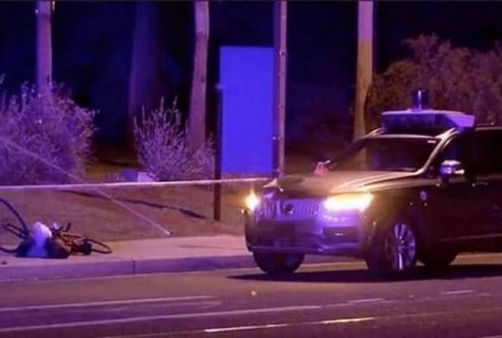 自動駕駛遭遇安全拷問，車企布局速度需“克制”