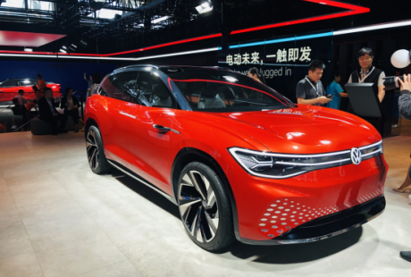 無(wú)人駕駛離日常生活越來(lái)越近 多款車(chē)型公布量產(chǎn)計(jì)劃