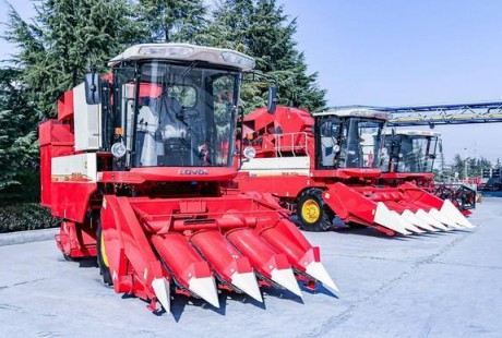 無(wú)人駕駛拖拉機(jī)、能聊天的彩電、汽車(chē)“充電寶” 山東制造業(yè)處處充滿(mǎn)“黑科技”