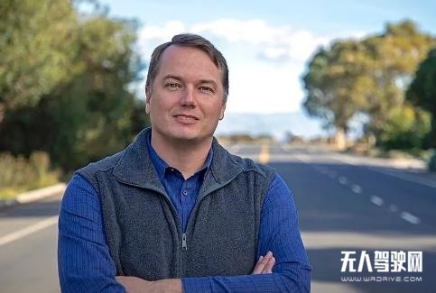 自動駕駛高管組團批判DMV：拿接管頻率衡量技術水平，這不是逼人去郊區刷里程嗎？