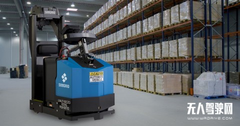 Seegrid推自動(dòng)充電自動(dòng)駕駛車 用于配送公司