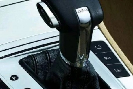 自動(dòng)駕駛技巧,記住這些要點(diǎn),提高汽車(chē)的駕駛壽命