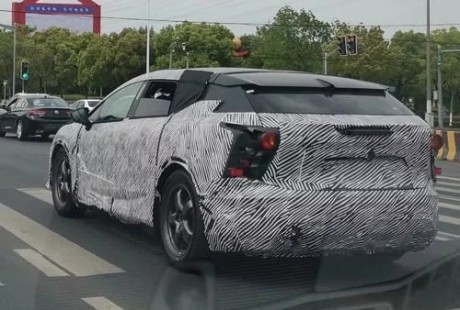 具備L3級(jí)自動(dòng)駕駛能力 高合HiPhi 1最新偽裝車諜照曝光