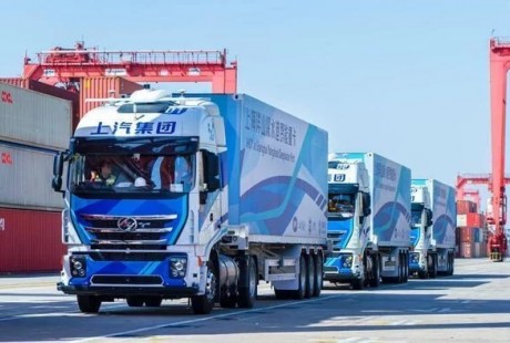 排放降低60%,還能無人駕駛,上汽連卡車都能玩轉(zhuǎn)智能