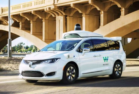 Waymo重啟全自動無人駕駛 中國Robotaxi還有多遠?