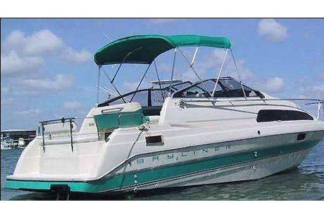 海邊現(xiàn)無人駕駛游艇，上邊有奇怪文字，沒有發(fā)動機(jī)，它去向哪里？