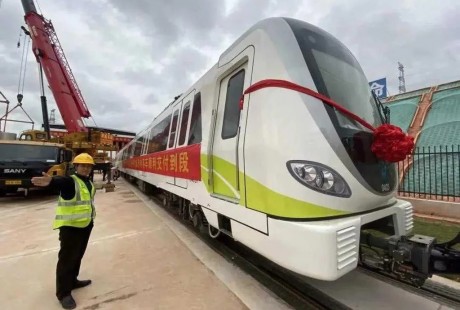 廣西修建一條標志色是邕水藍的地鐵，將采用全自動無人駕駛系統(tǒng)