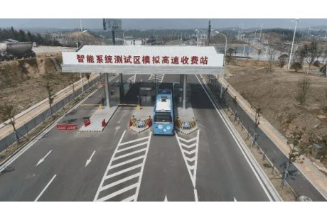 2023年加速自動(dòng)駕駛規(guī)模商用，兩會(huì)代表建議這樣做......