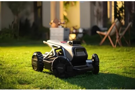 無(wú)激烈競(jìng)爭(zhēng)，無(wú)價(jià)格戰(zhàn)，中國(guó)智能割草機(jī)器人正在收割海外市場(chǎng)